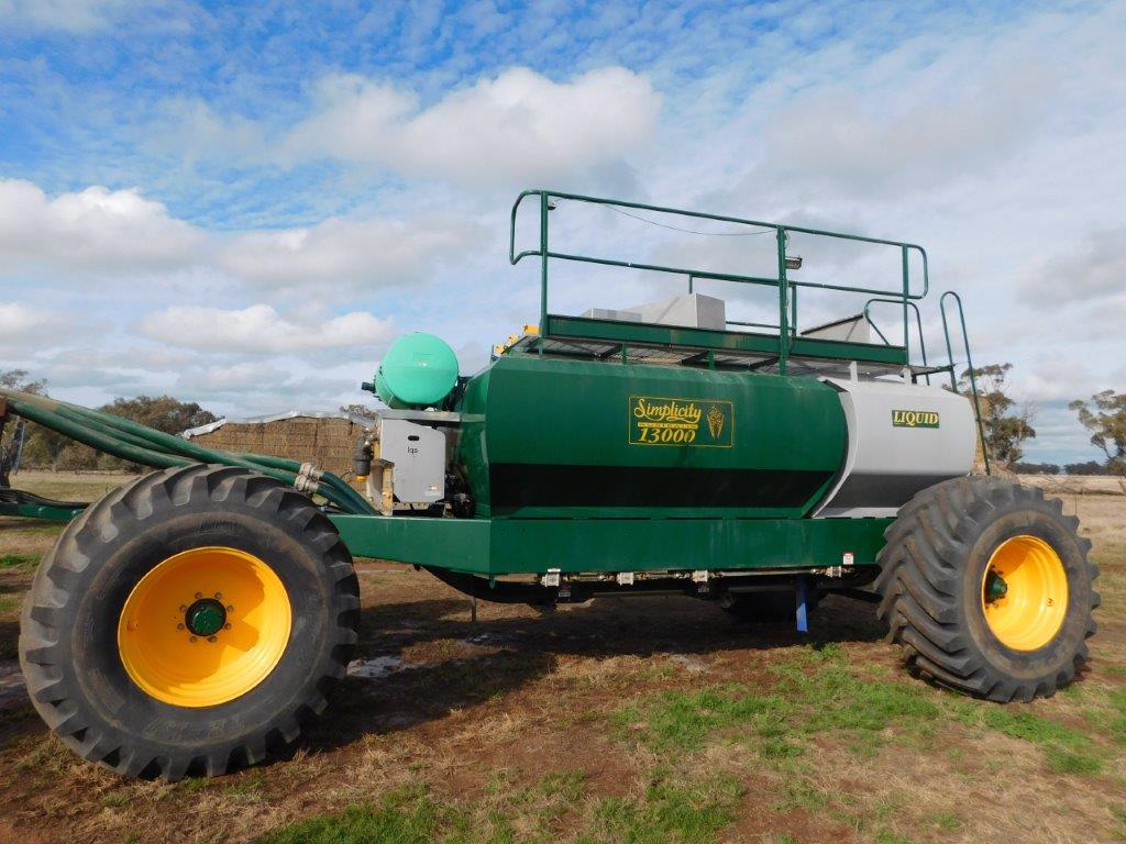 Lot 4 Simplicity Air Seeder Box AuctionsPlus