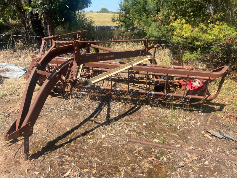 Lot New Holland Roller Bar Hay Rake Auctionsplus