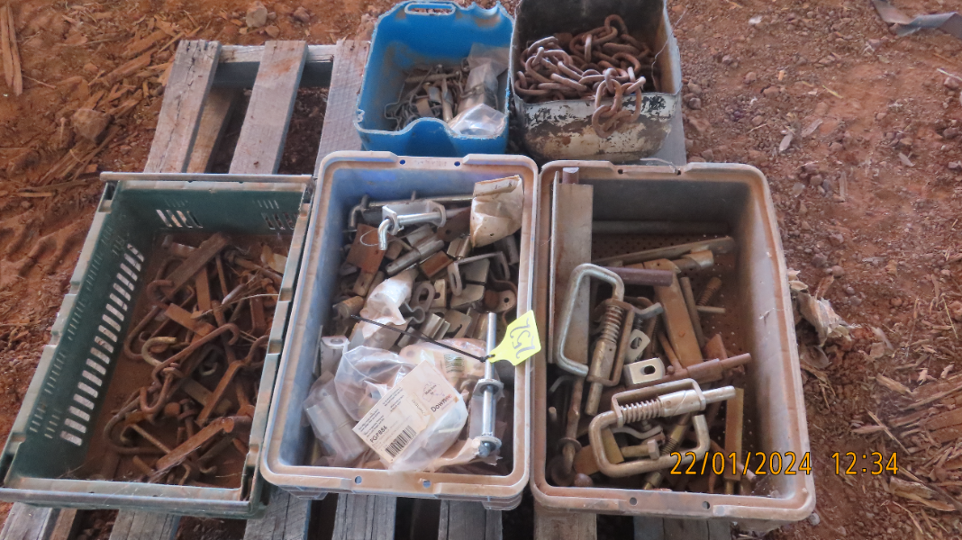 Lot 252 Assorted Fencing Material AuctionsPlus