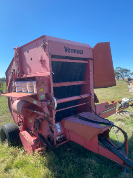 Lot Round Baler Auctionsplus