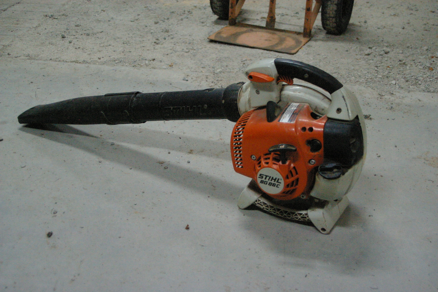 Lot 65 - Stihl Leaf Blower | AuctionsPlus