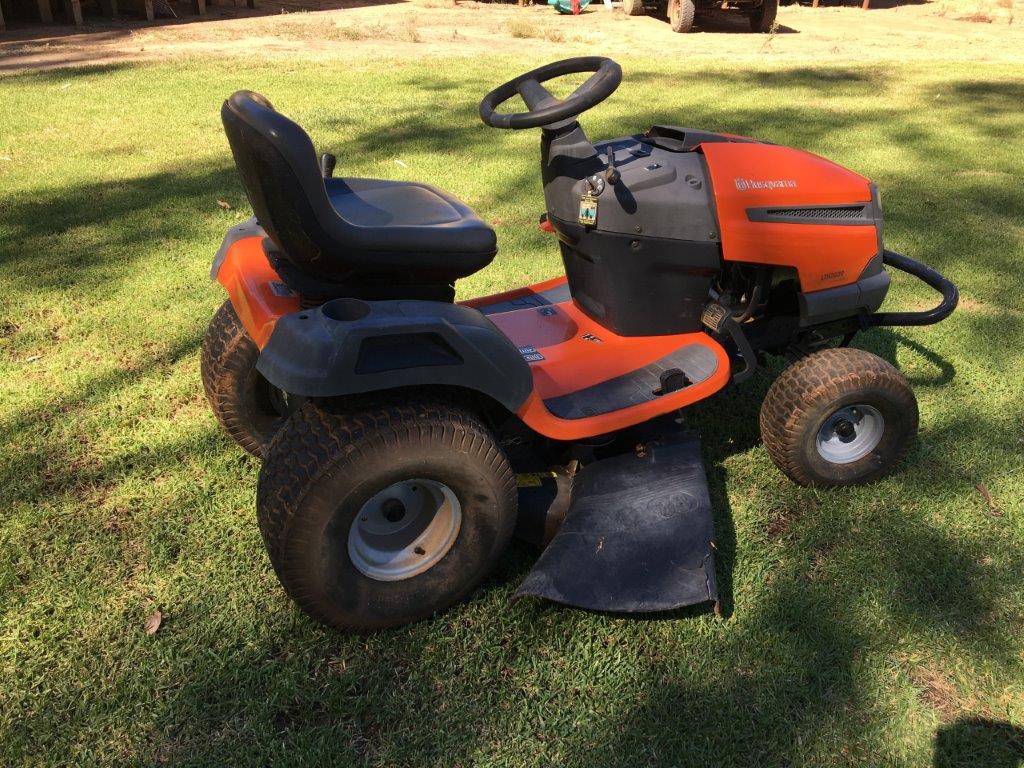 41 Husqvarna 38