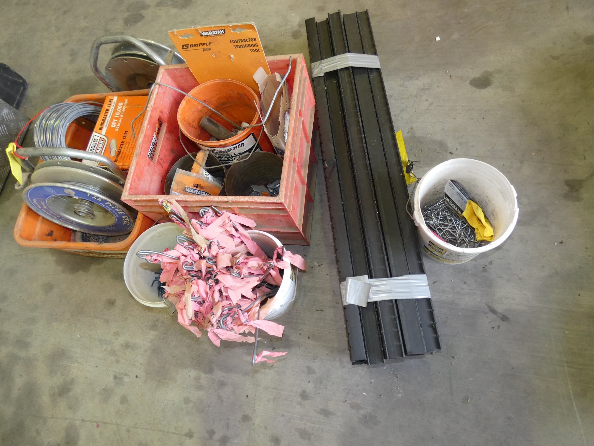 Lot 177 Electric Fence gear AuctionsPlus