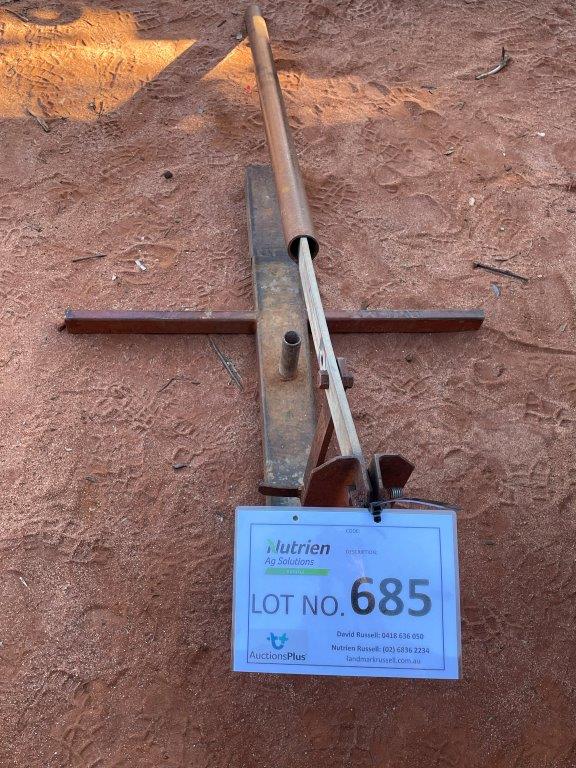 Lot 685 HOMEMADE BEAD BREAKER AuctionsPlus