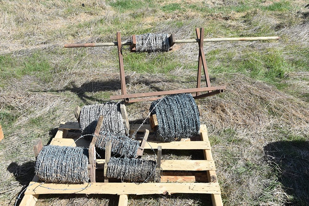 Lot 216 Reels & barb wire & spinner AuctionsPlus