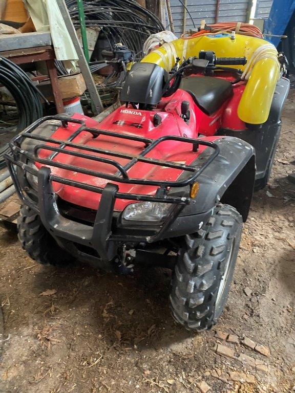 Lot 1 - Honda 4x4 Quad Bike 