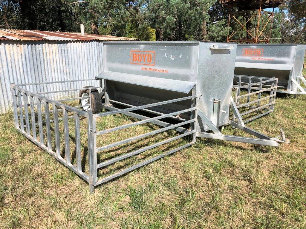 Lot 29 Boyd lick feeder with creep gates AuctionsPlus