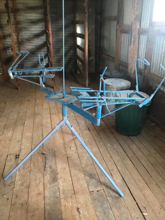 Lot 45 2x Lyco type lamb marking cradles AuctionsPlus