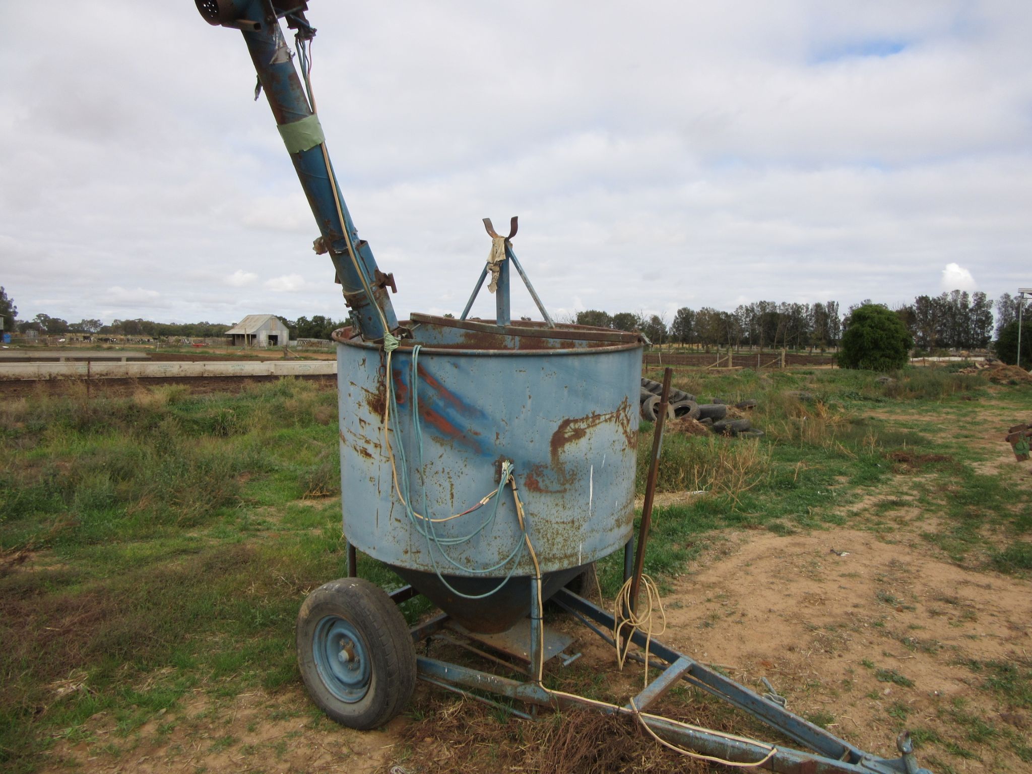 Lot 55 Grain Feeder AuctionsPlus