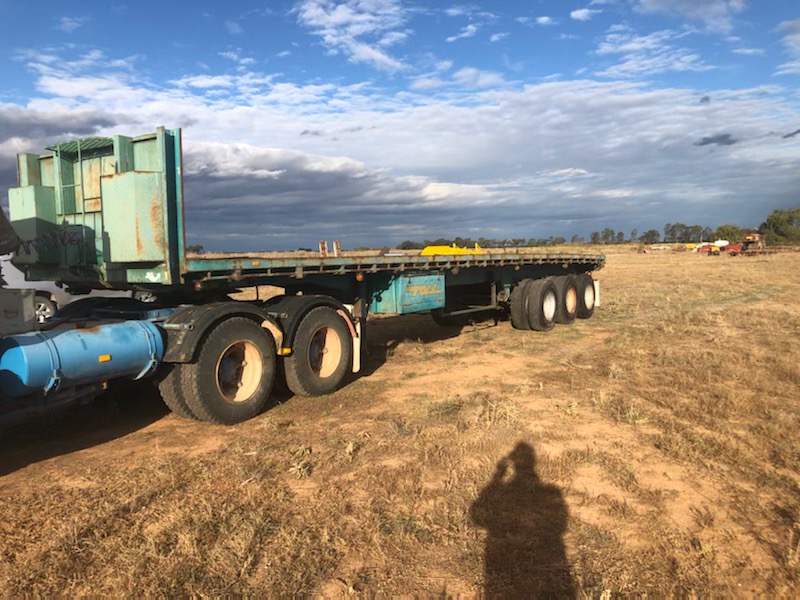 Lot 38 Tri Axle trailer AuctionsPlus