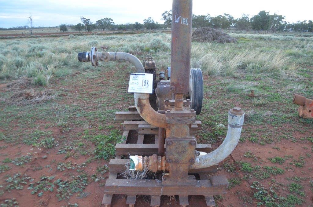 Lot 188 Southern Cross double acting pump with motor AuctionsPlus