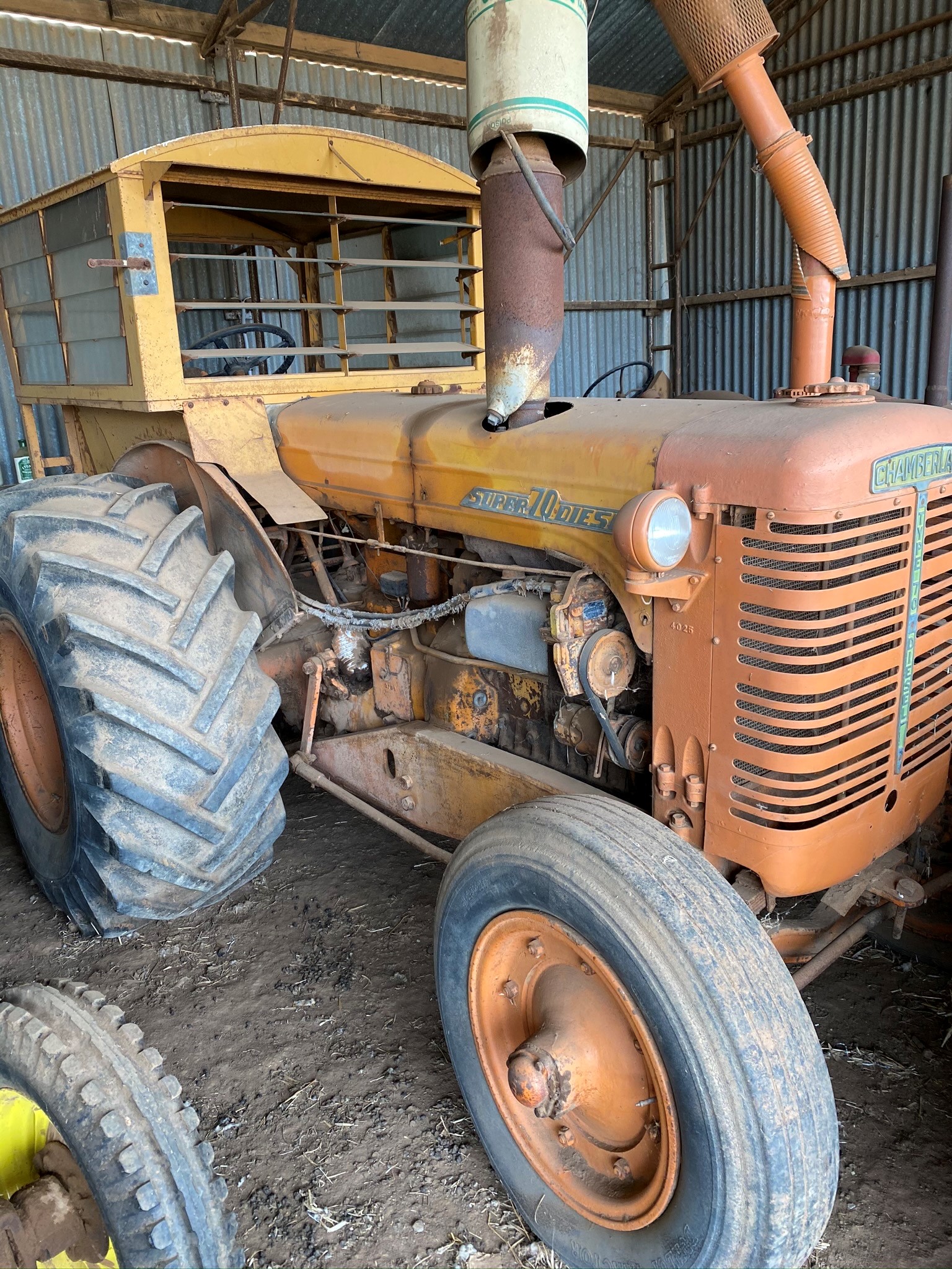 lot 9 Tractor AuctionsPlus