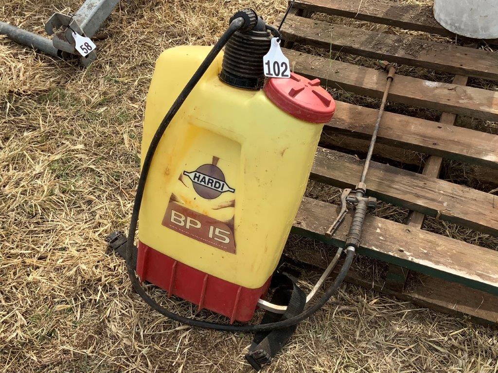 Lot 102 Hardi BP15 backpack sprayer AuctionsPlus