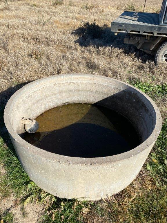 Lot 61 Round Cement Water Trough AuctionsPlus