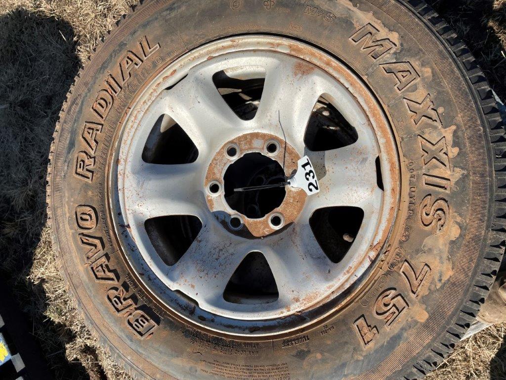 Lot 231 Tyres Wheels 225 75R16 AuctionsPlus