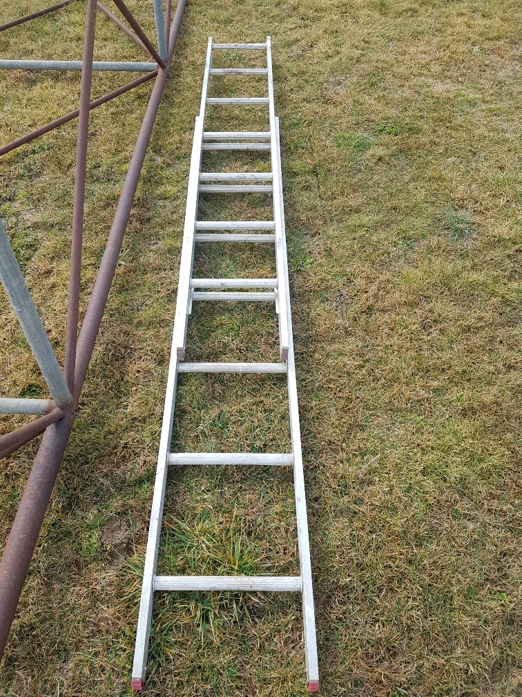 Lot 265 Bailey Extension Ladder AuctionsPlus