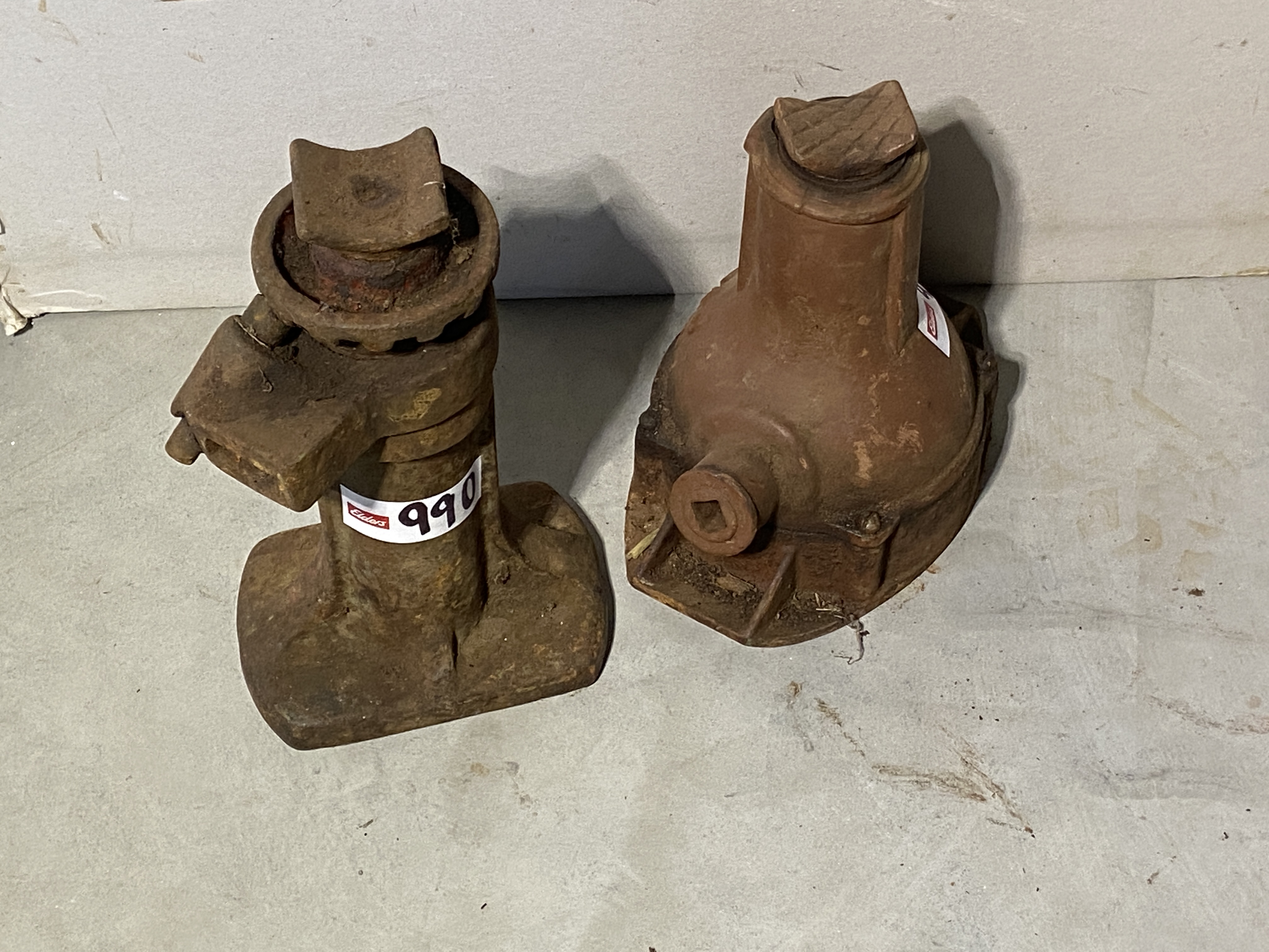 Lot 990 - 2x Antique Jacks | AuctionsPlus