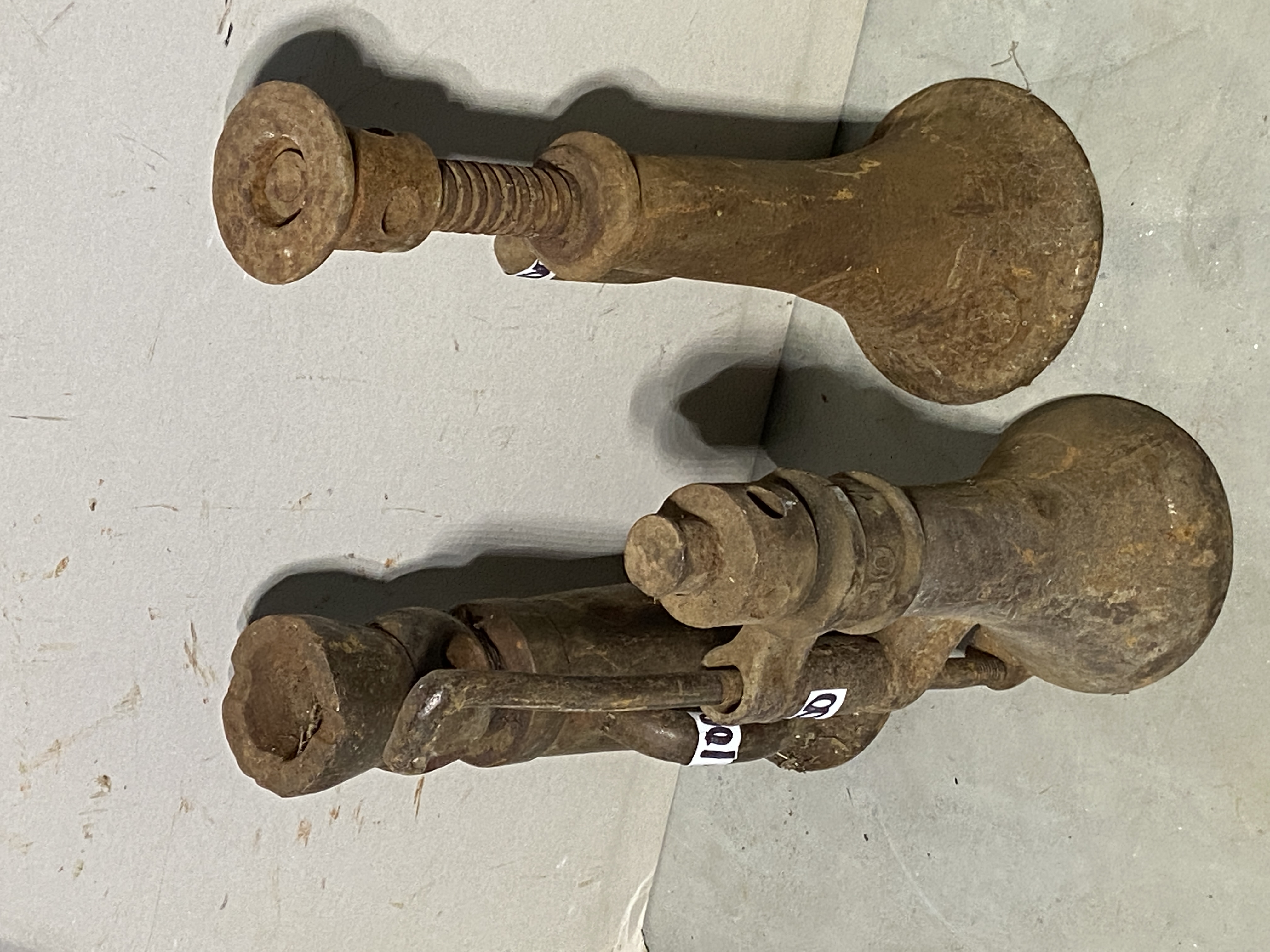 Lot 1000 - 3x Antique Jacks | AuctionsPlus