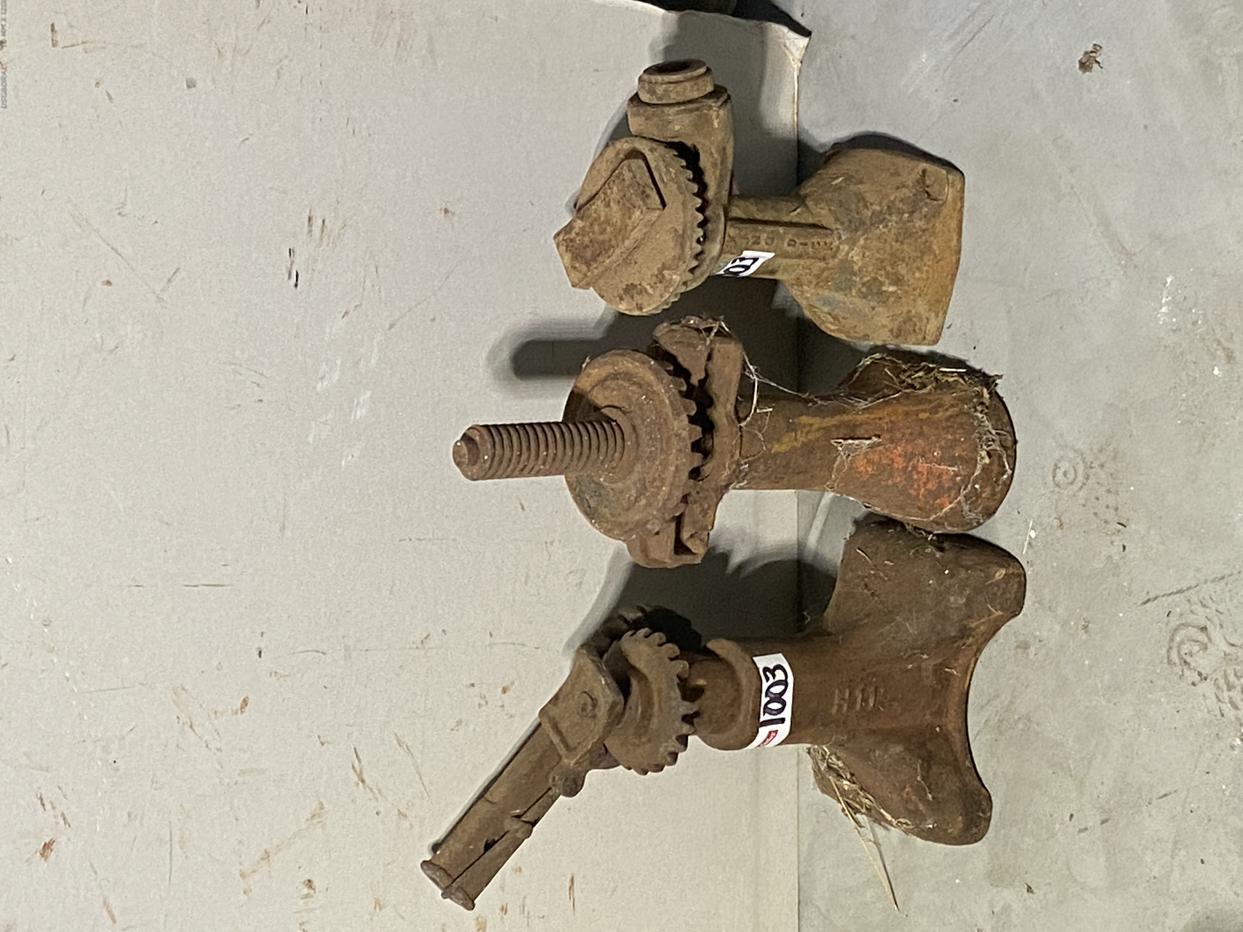 Lot 1003 - 3x Antique Jacks | AuctionsPlus