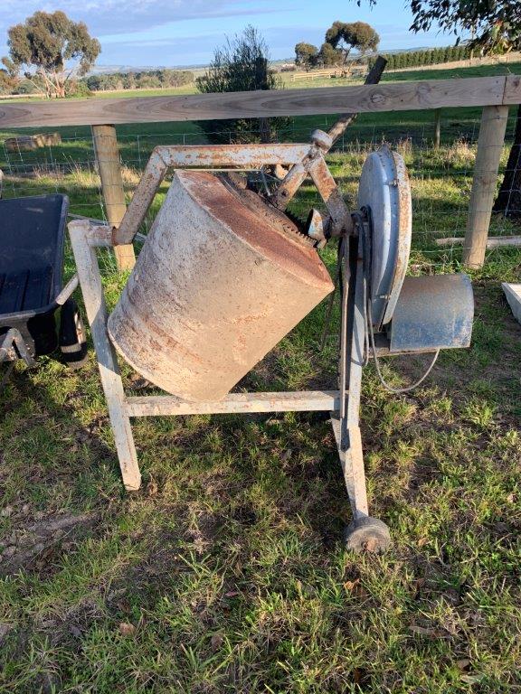 Lot 114 Cement Mixer AuctionsPlus