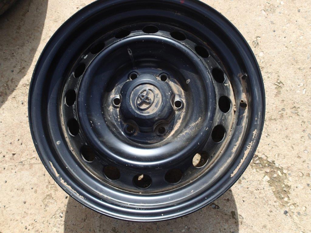 Lot 65 Toyota Standard Black Rims AuctionsPlus