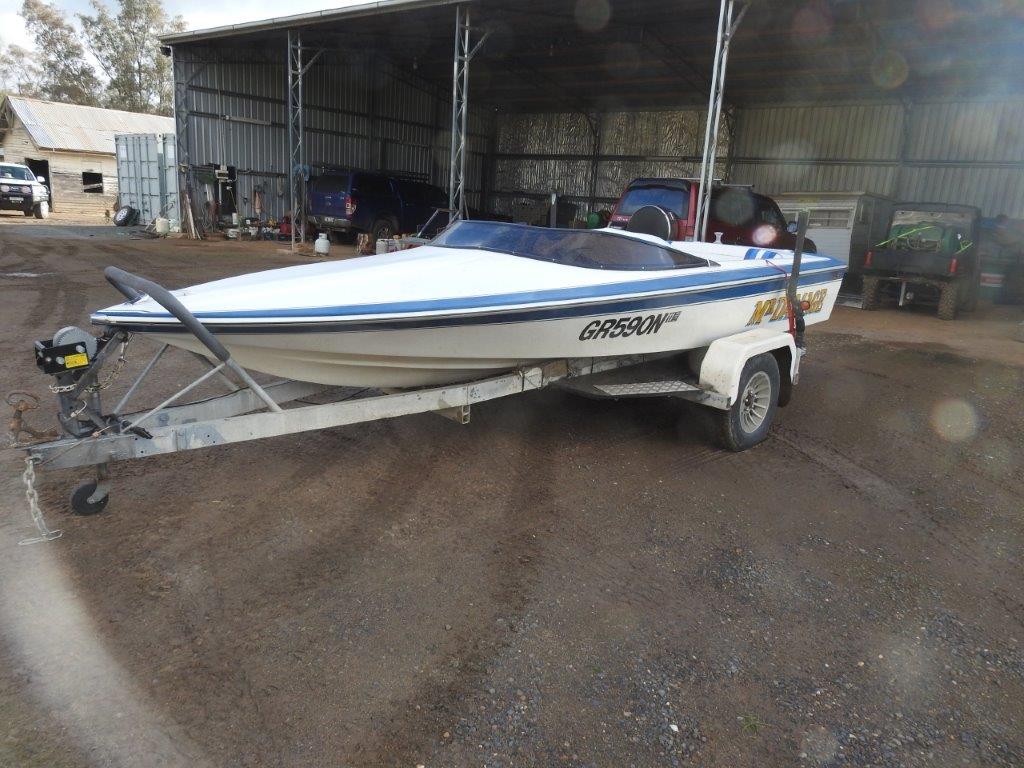 Lot 104 - Lewis Fireball Ski Boat 1994 | AuctionsPlus