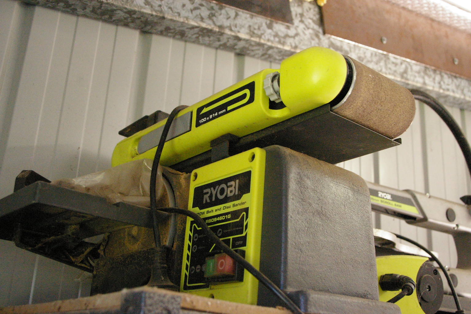 Lot 127 Ryobi Belt sander AuctionsPlus