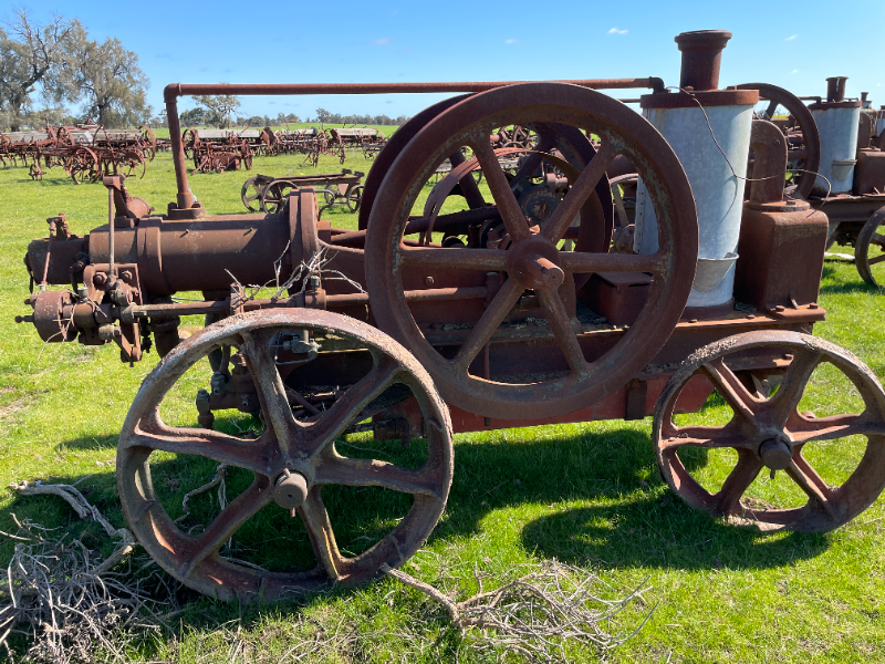 Lot 369 Austral Oil Engine Hot Bulb No. 1480 AuctionsPlus