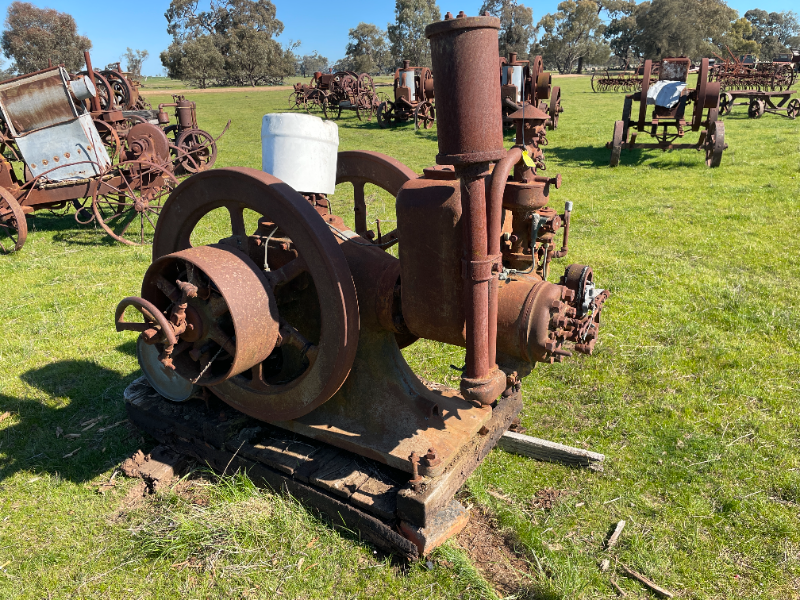 Lot 384 Mogul 6hp Engine No. LZ1538 AuctionsPlus