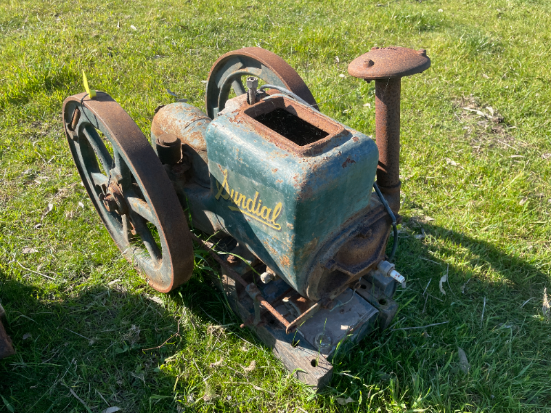 Lot 718 - Sundial B 2hp Stationary Engine | AuctionsPlus