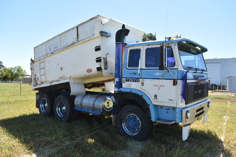 Lot 6 - International T2670 tipper truck | AuctionsPlus