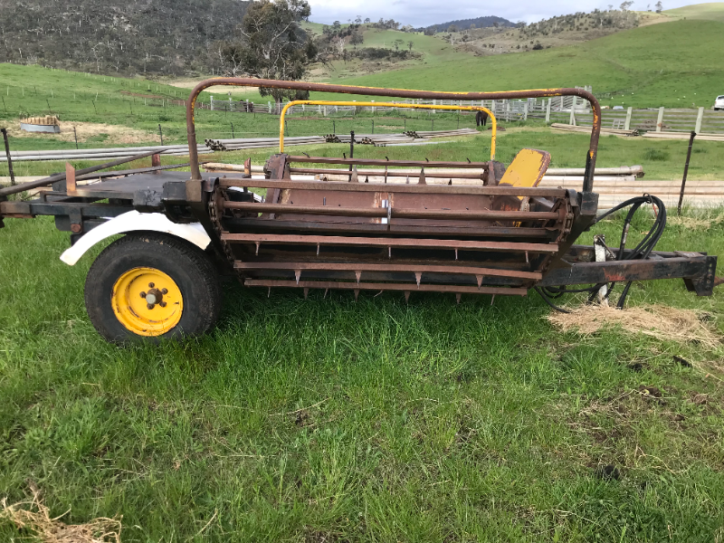 Lot 98 Boomerang MK4 Bale Feeder AuctionsPlus