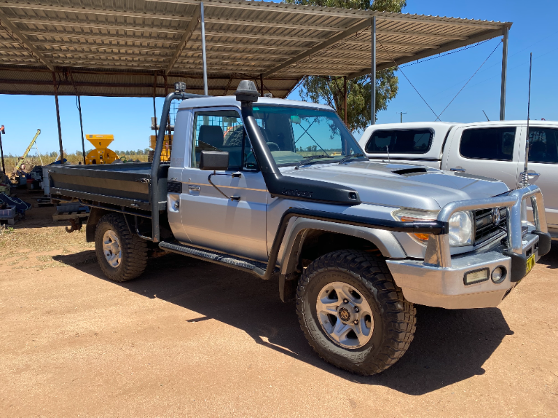 Lot 29 2008 79 Series Toyota Landcruiser Single Cab VDJ V8 Diesel Ute