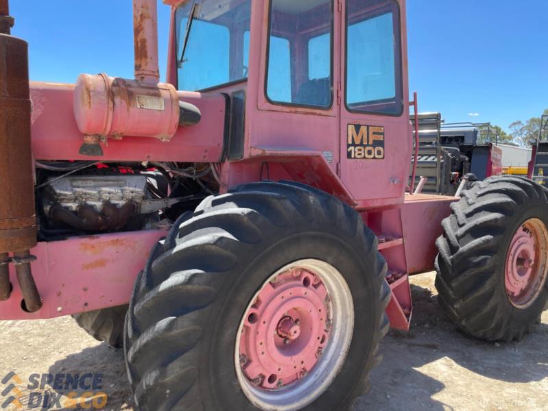 Lot 66 - Massey Ferguson 1974 1800 E4WD | AuctionsPlus