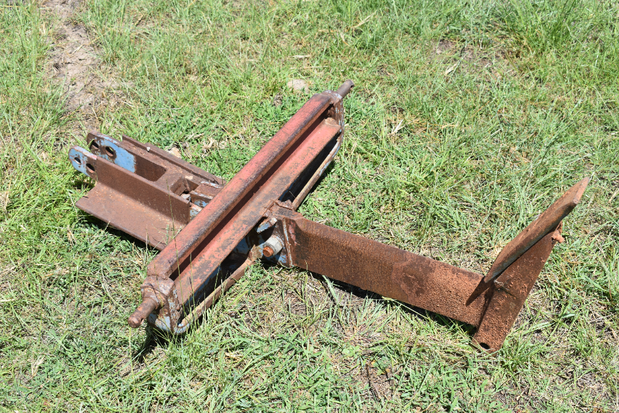 Lot Single Tyne Ripper Auctionsplus