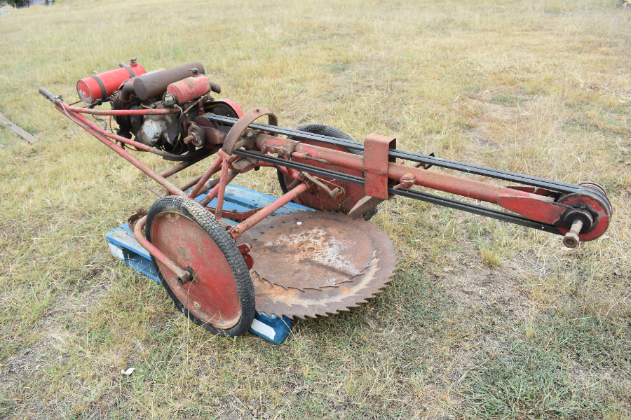 Lot 97 - Antique Hargan saw | AuctionsPlus