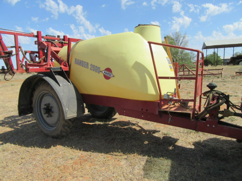 Lot 10 - Hardi Ranger 2500 18m sprayer | AuctionsPlus