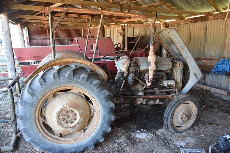 Lot 149 - Ferguson TEA, 50 model | AuctionsPlus