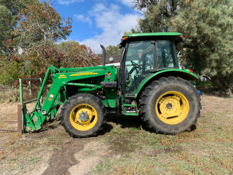 Lot 1 John Deere 5101E Tractor AuctionsPlus