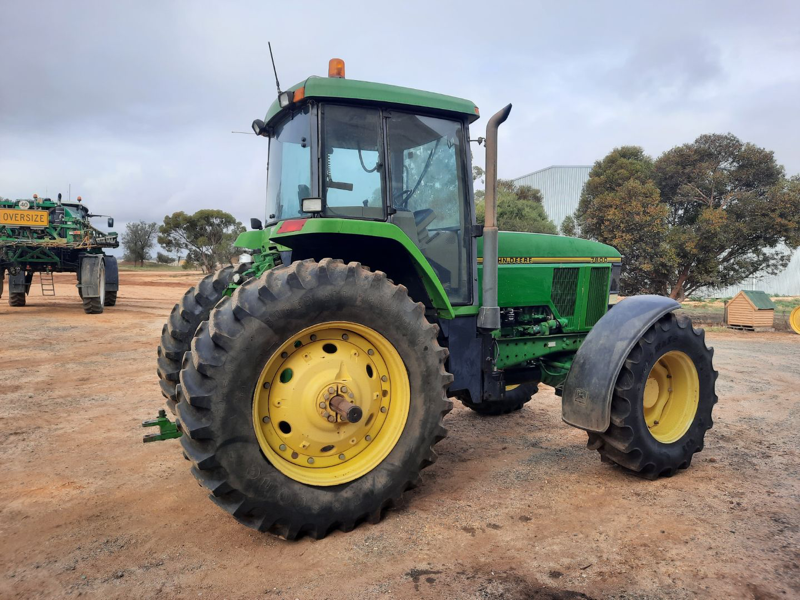 Lot 2 John Deere 7800 Tractor Auctionsplus 5216