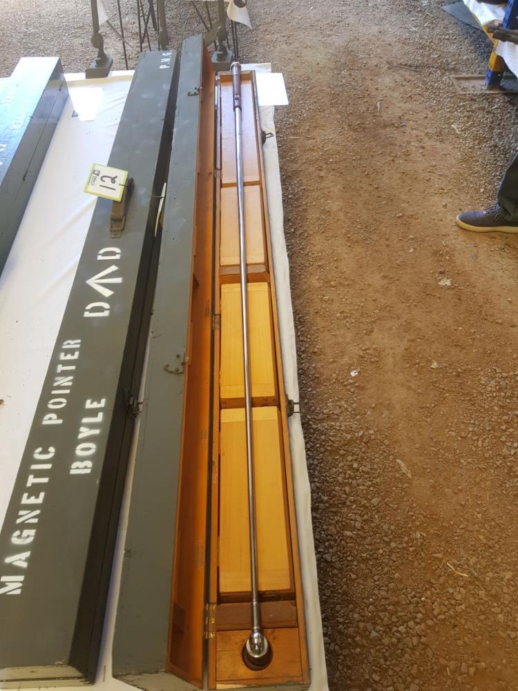 Lot 13 - PMG Magnetic Pointer Arm WWII | AuctionsPlus