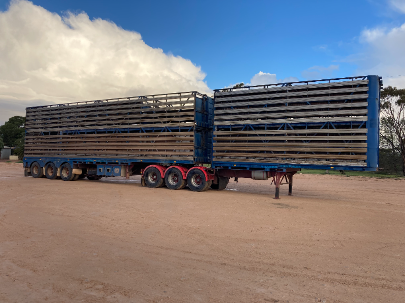 Lot 3 - Shanks 4x2 Stock Crate B-double Set '01' | AuctionsPlus