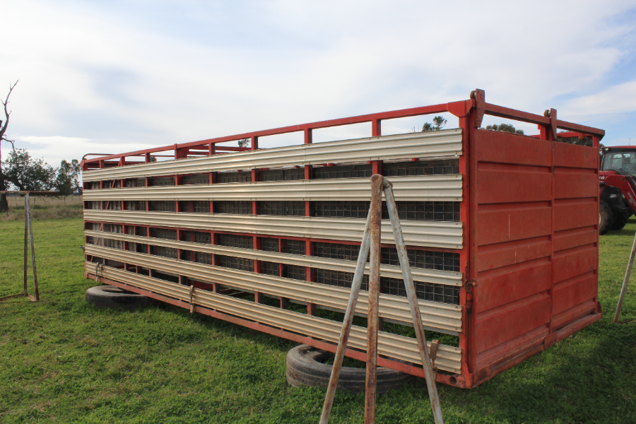 Lot 35 - Duncan Stock Crate 22ft | AuctionsPlus