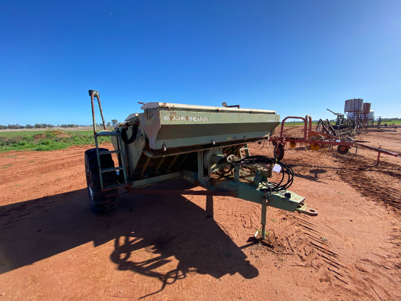 Lot 17 John shearer air seeder box mk3 AuctionsPlus