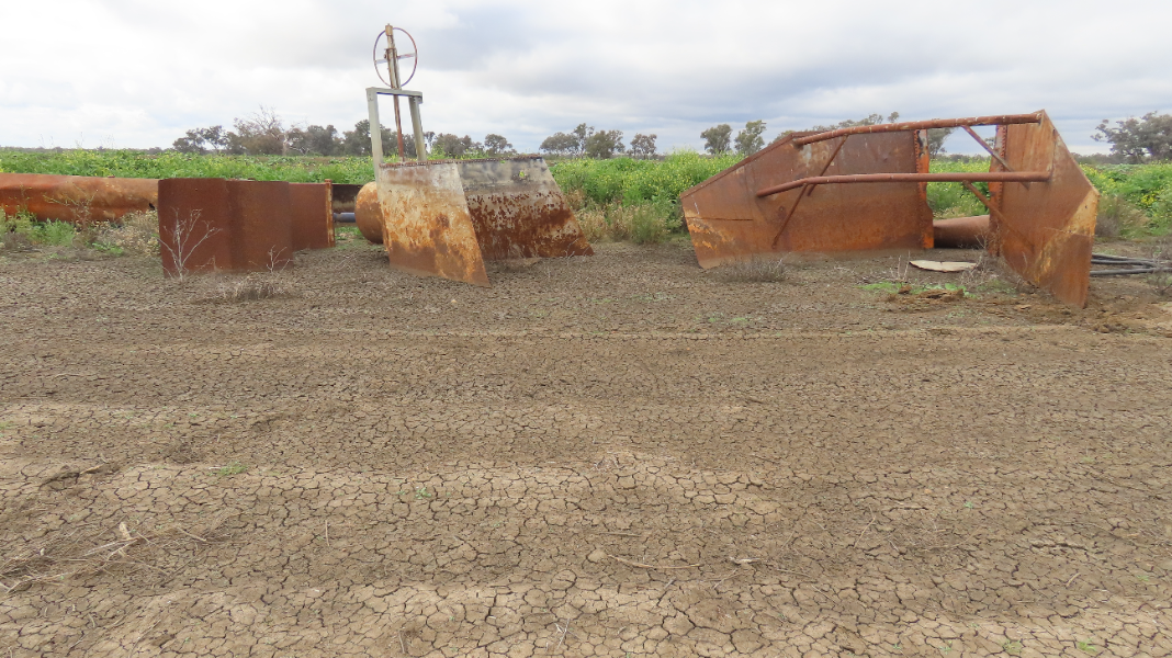 Lot 336 Qty scrap irrigation steel pipe AuctionsPlus
