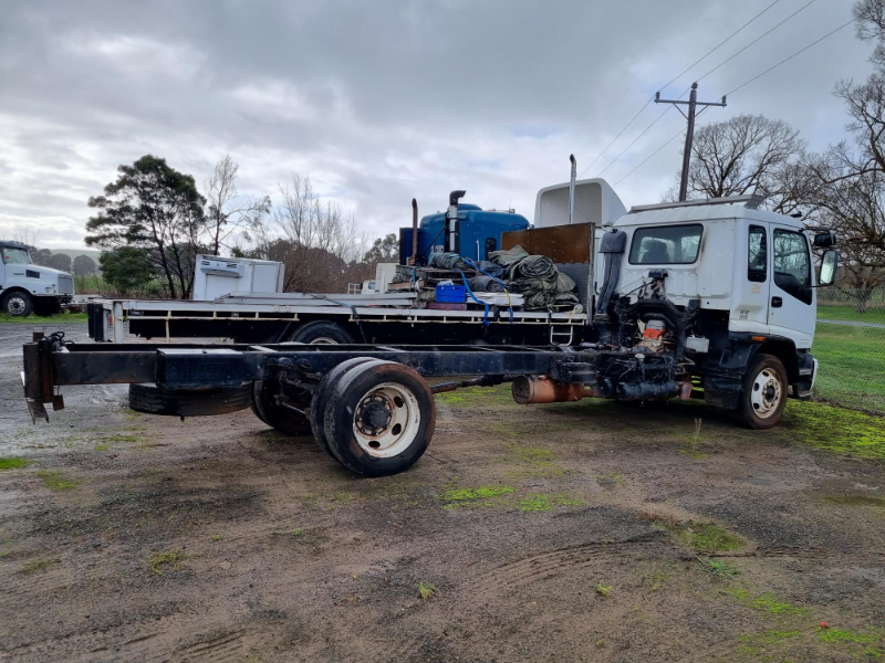 Lot 84 - 2003 Isuzu FSR700 | AuctionsPlus
