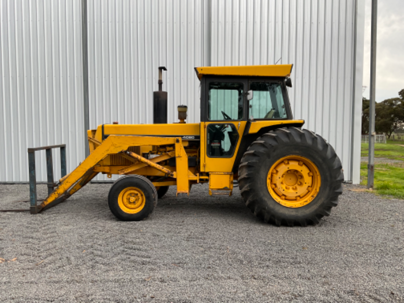 Lot 9 Chamberlain 4080 Tractor with Loader. AuctionsPlus
