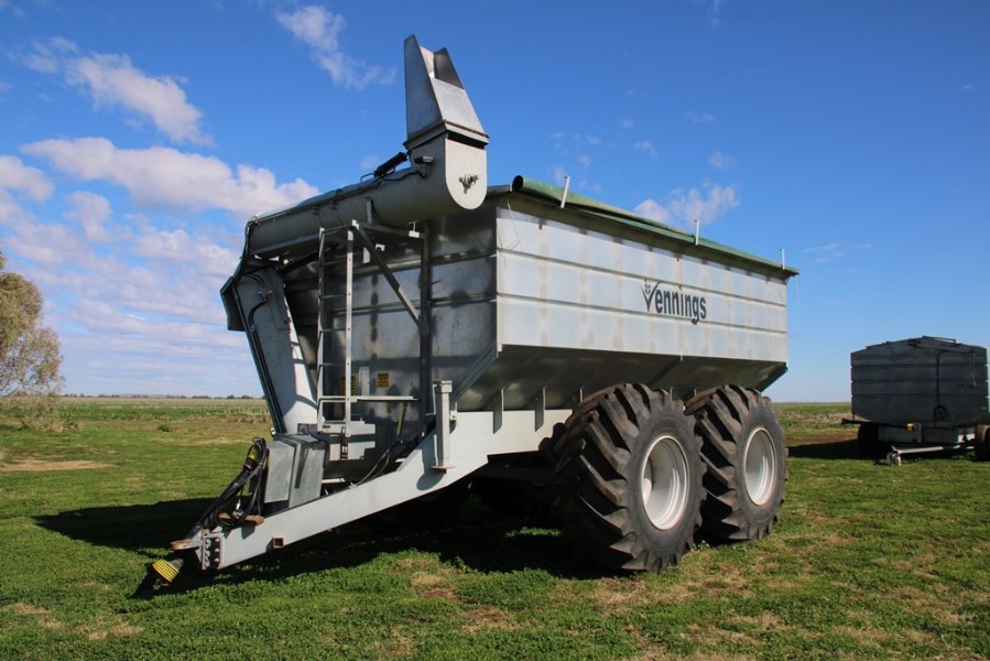 Lot 26 Vennings 28t chaser bin AuctionsPlus