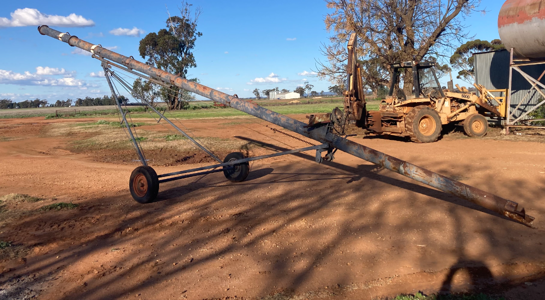 Lot 225 Moulang Auger AuctionsPlus