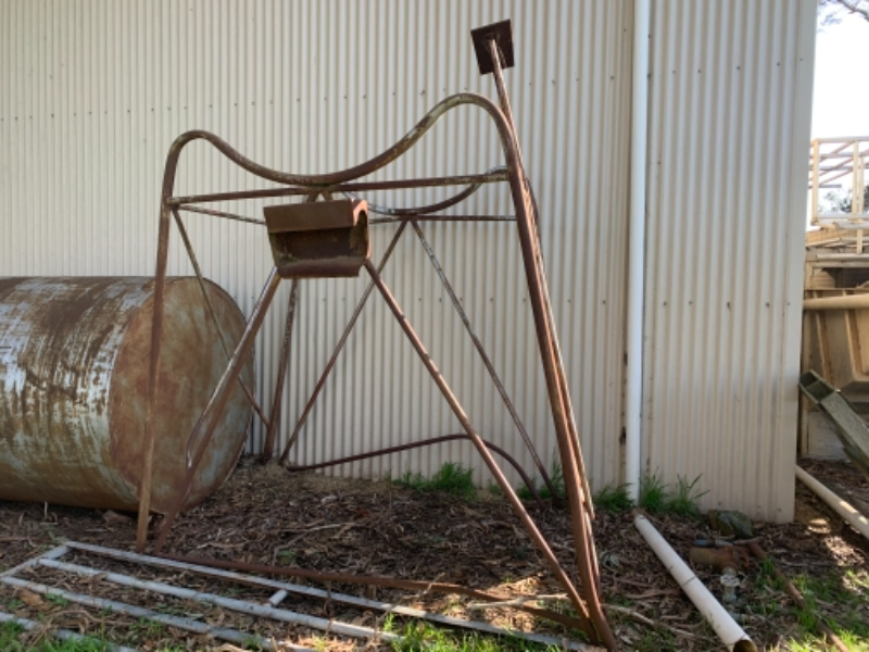 Lot 14 Diesel tank and stand AuctionsPlus